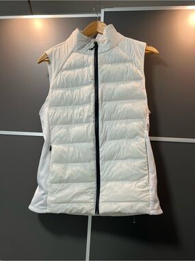 Athleta Inlet Apex Vest Medium
